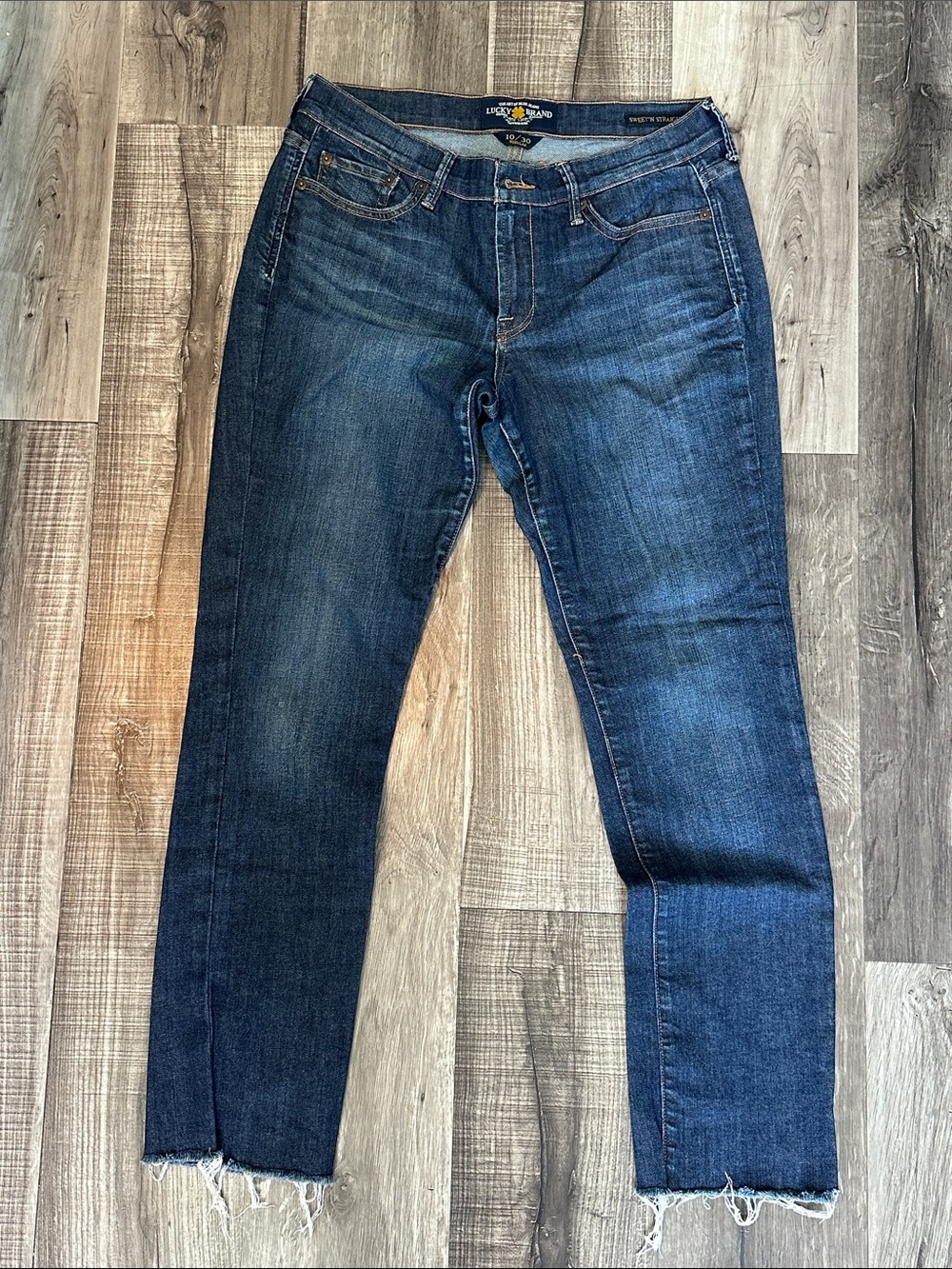 Lucky Brand Women's Medium-Dark Blue Straight Leg Jeans